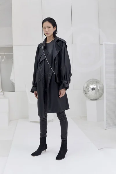 Look 7
